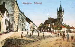 Humpolec, Dolní (Palackého) náměstí